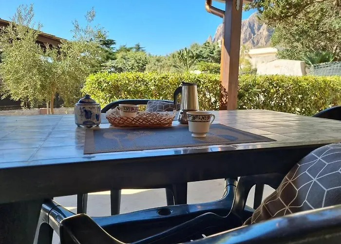 A Due Passi Dal Mare 库斯托纳奇