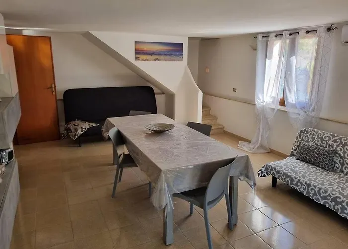 A Due Passi Dal Mare 库斯托纳奇